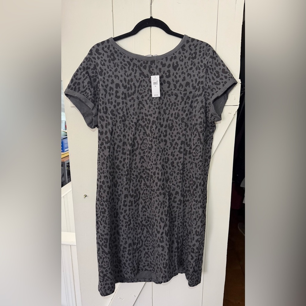 Gap Leopard Print T-shirt Dress